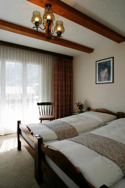 Roby Hotel Саас-Грунд Екстериор снимка